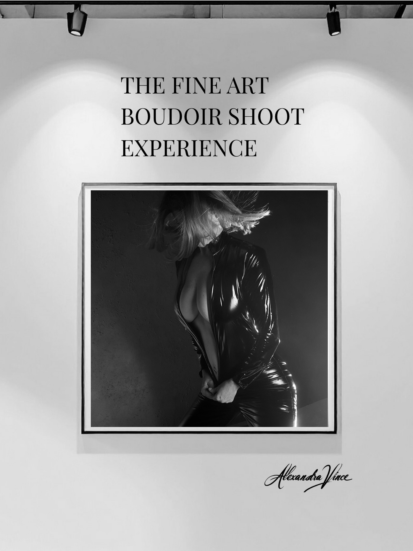 🤗 Let me introduce myself,
I’m Alexandra, a photographer and the heart behind my boudoir studio FYEO Portraits.