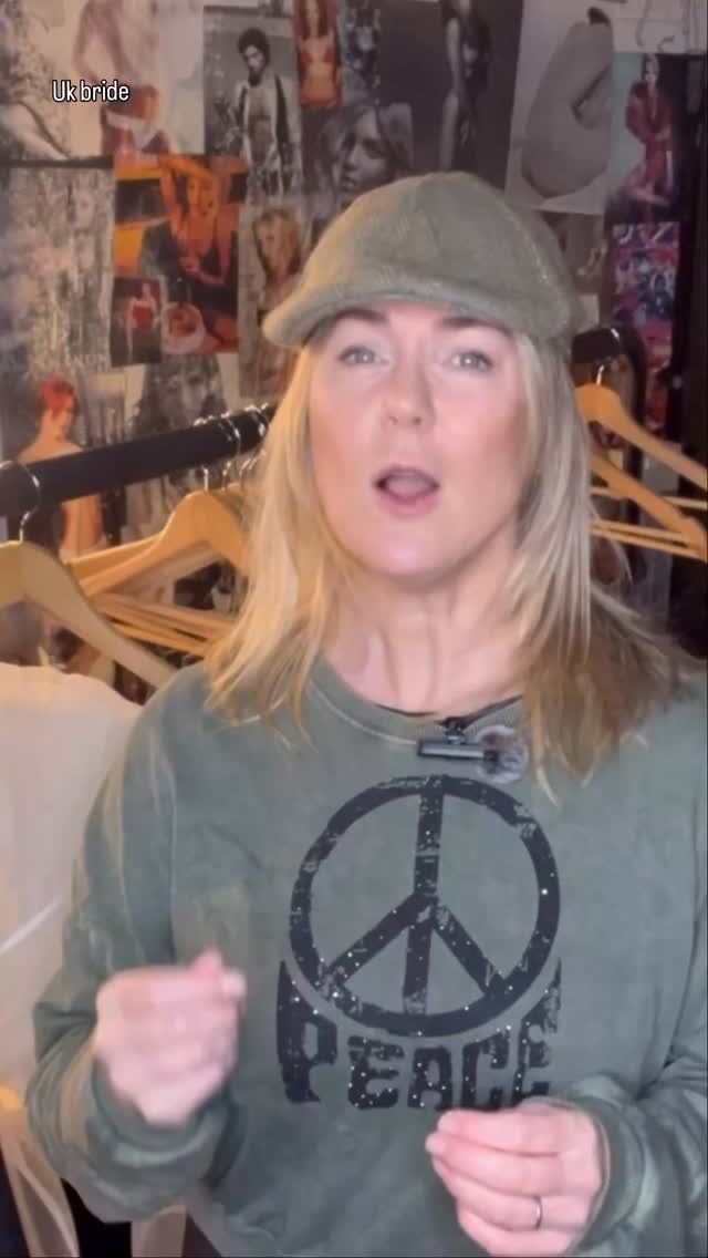 🥂⭐️Getting married soon and still missing the one gift they will never forget?