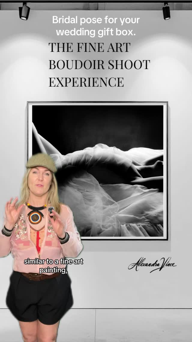 Bridal Pose 1: The Reclining Veil Pose 🤍

This bridal boudoir pose works beautifully as part of a groom’s wedding gift box because it feels more like fine art than glamour photography.