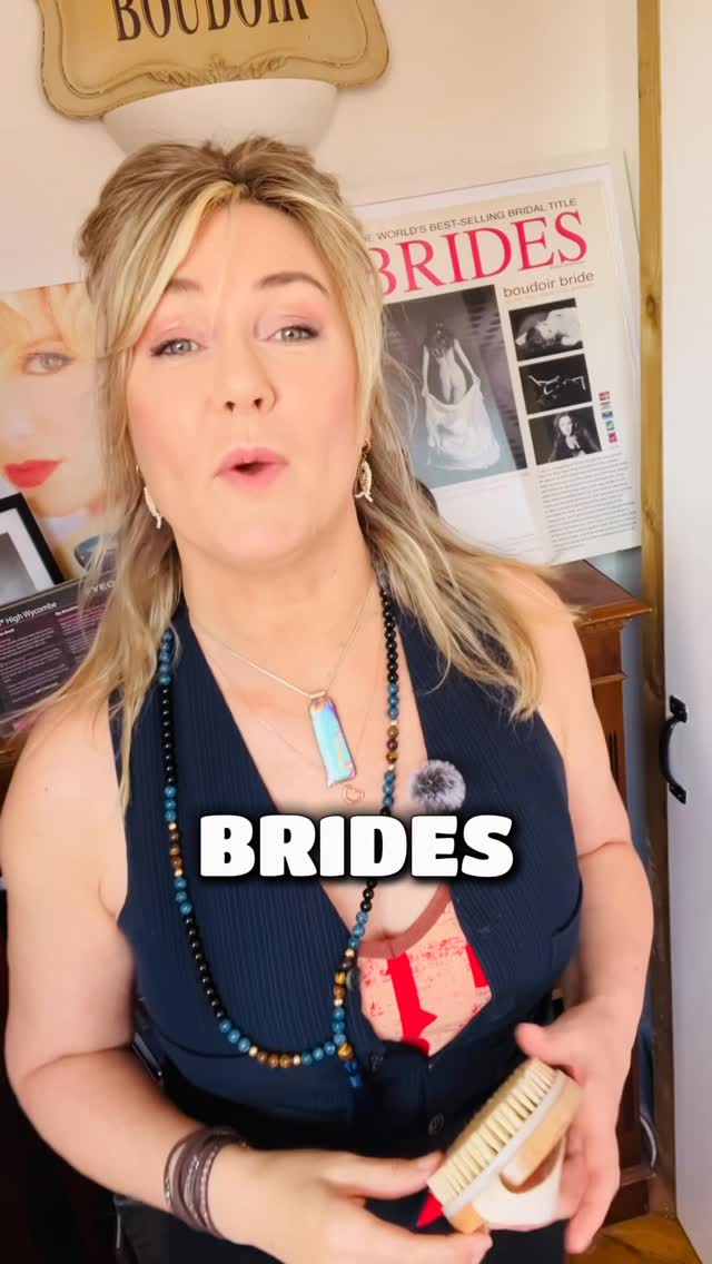 ✨ Want glowing, silky-smooth skin for your wedding day or boudoir shoot?